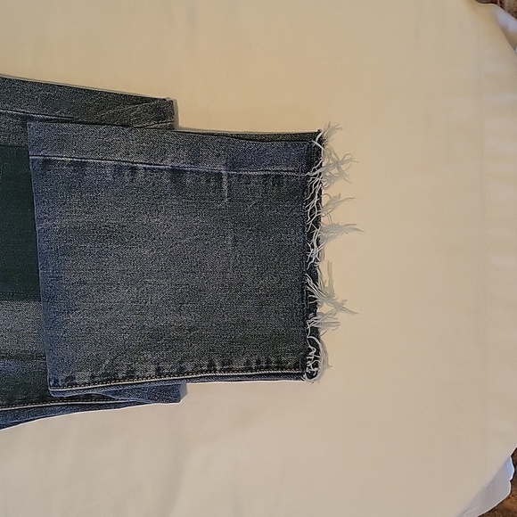 Universal Thread Jeans - Picture 3 of 4